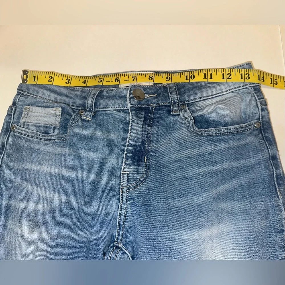 BKE Stella Mid-Rise Stretch Cropped Denim Jeans Women’s Size 26 Light Wash - Picture 8 of 9
